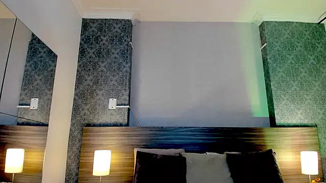 Mistyca online show from October 21, 11:00 am