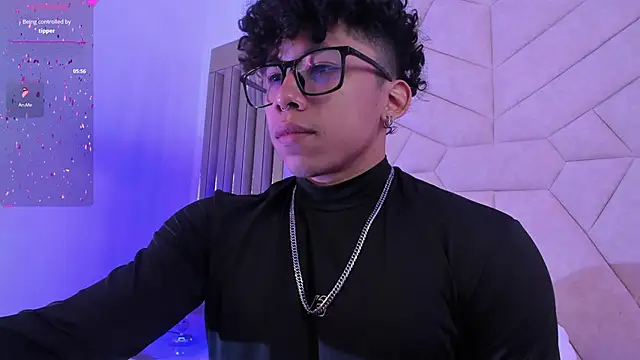 AkazaBoy  online show from November 5, 5:29 am