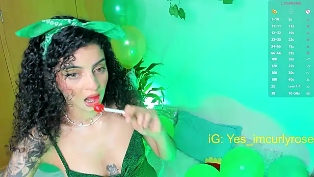 CurlyRose   online show from March 17, 9:45 pm