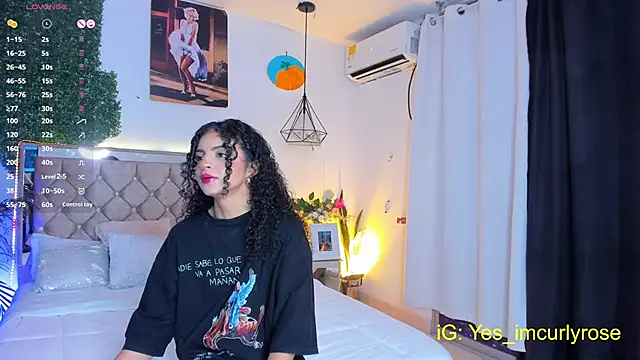 CurlyRose   online show from September 17, 10:44 pm