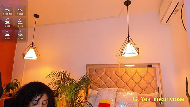 CurlyRose   online show from October 18, 9:48 pm