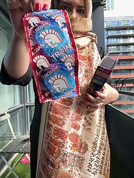 famous indian girl online show from October 12, 6:07 pm