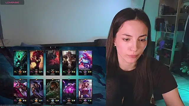 Snapshot of Space_X_Roxy_ chatting on March 3, 8:21 pm Space X Roxy  online show from March 3, 8:21 pm