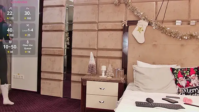 CassieFox  online show from December 20, 7:39 pm