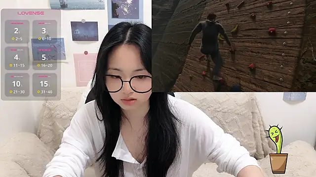 LiLiYbaby online show from March 3, 6:30 am