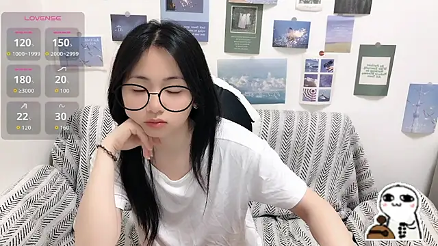 LiLiYbaby online show from April 15, 6:31 am