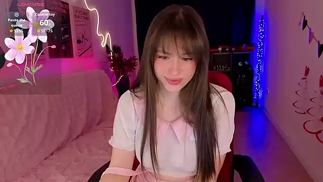 Emillias online show from May 23, 7:13 am