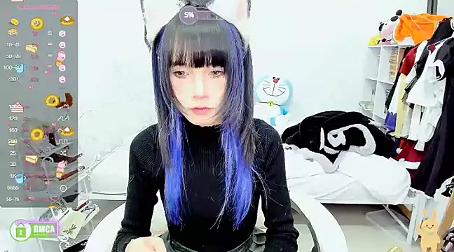 Snapshot of RassieRaph chatting on January 1, 10:56 pm RassieRaph online show from January 1, 10:56 pm