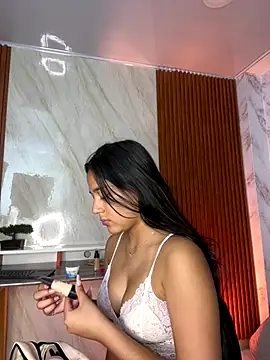 Snapshot of floriamANDjazmin chatting on November 15, 5:42 pm floriamANDjazmin online show from November 15, 5:42 pm