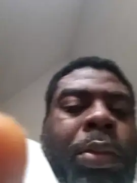 Snapshot of SLOWSTRO chatting on February 14, 7:44 pm SLOWSTRO online show from February 14, 7:44 pm