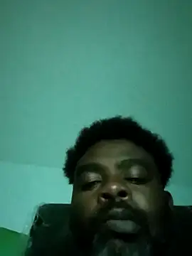 Snapshot of SLOWSTRO chatting on September 14, 12:21 am SLOWSTRO online show from September 14, 12:21 am