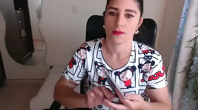 LUCY LI online show from December 15, 6:15 pm