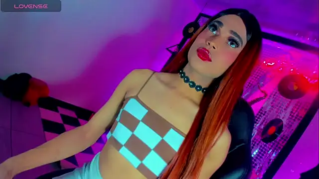 Hellen moons   online show from January 25, 12:38 am