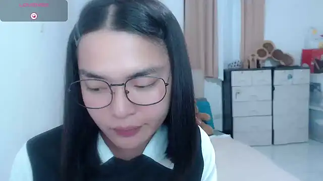 zhaviahale21 online show from July 27, 1:18 pm