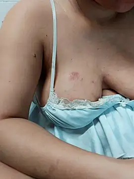 Mimi18x online show from March 12, 3:18 pm