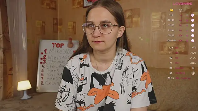 Snapshot of Miatiny chatting on January 29, 3:26 pm Miatiny online show from January 29, 3:26 pm