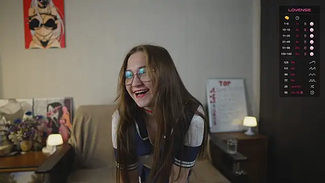 Snapshot of Miatiny chatting on November 20, 12:27 pm Miatiny online show from November 20, 12:27 pm