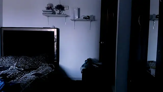 Moon Sammy online show from January 10, 7:00 pm