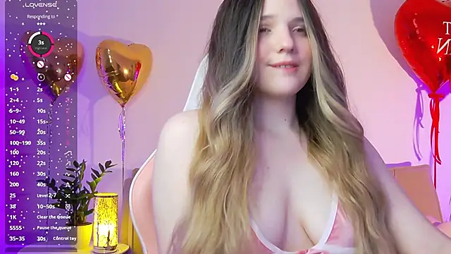Roxieex online show from February 14, 12:09 am