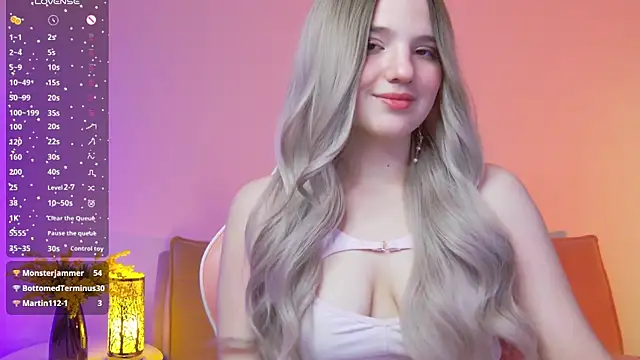 Roxieex online show from February 22, 12:05 am