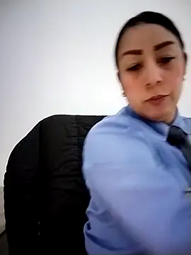 SAMANTHA-16  online show from May 4, 1:18 pm