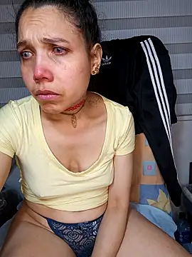 KimPielCanela online show from December 2, 11:34 pm