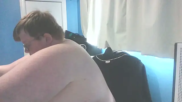 Snapshot of Richard_Moneyshot_23 chatting on March 10, 5:40 pm Richard Moneyshot 23 online show from March 10, 5:40 pm