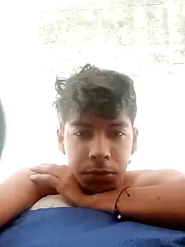 Snapshot of Elputas chatting on November 6, 3:46 pm Elputas online show from November 6, 3:46 pm