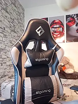 Antonella2 m online show from March 17, 1:03 pm