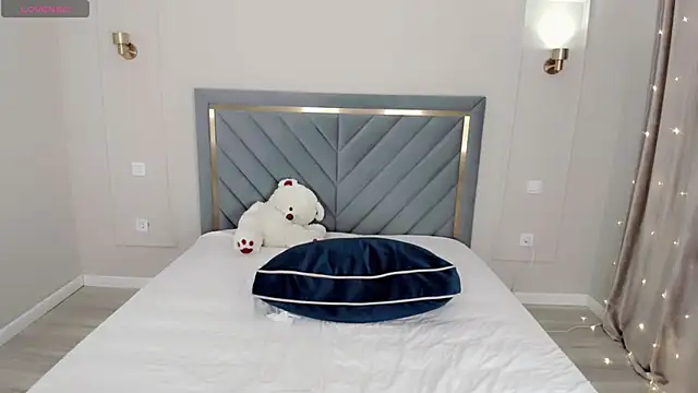 oxxx me online show from January 23, 1:51 am