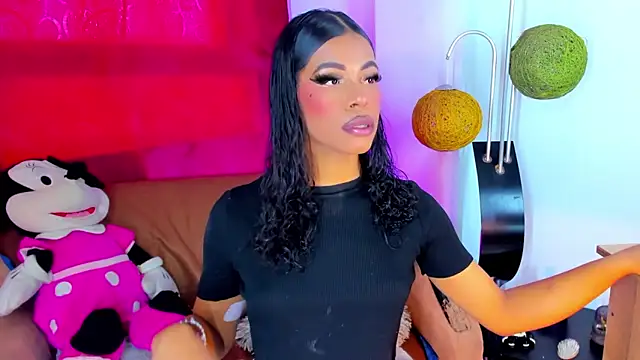 Snapshot of bloom444 chatting on September 21, 9:27 pm bloom444 online show from September 21, 9:27 pm