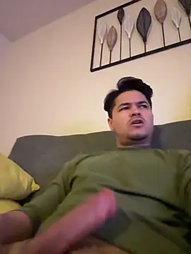 Snapshot of Serious_James27 chatting on January 5, 3:53 am Serious James27 online show from January 5, 3:53 am