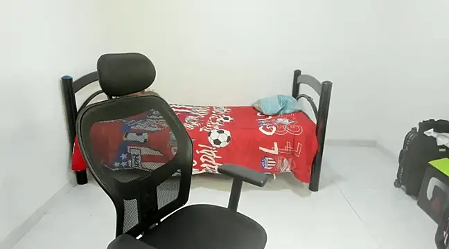 Snapshot of nikol_sexy39 chatting on January 27, 8:49 pm nikol sexy39 online show from January 27, 8:49 pm