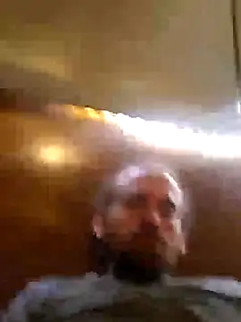 Snapshot of RobStrokes215 chatting on December 14, 1:05 pm RobStrokes215 online show from December 14, 1:05 pm