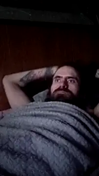 Snapshot of RobStrokes215 chatting on February 2, 8:41 pm RobStrokes215 online show from February 2, 8:41 pm