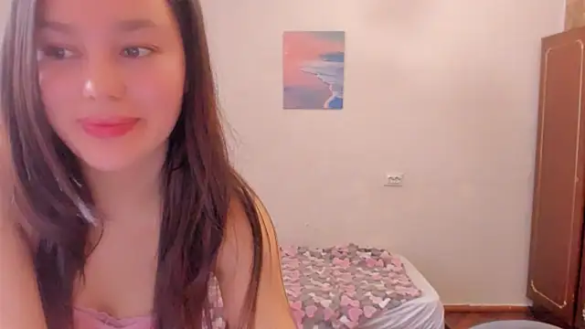 Snapshot of LunaXmii chatting on March 2, 6:16 am LunaXmii online show from March 2, 6:16 am