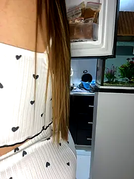 Snapshot of Shianrose chatting on October 7, 11:13 pm Shianrose online show from October 7, 11:13 pm