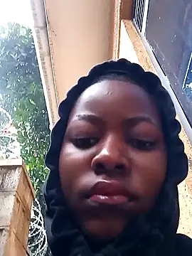 Snapshot of Hash_beb chatting on December 16, 5:49 am Hash beb online show from December 16, 5:49 am