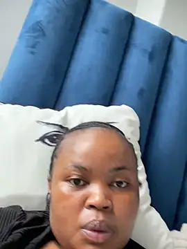 Curveysinaa online show from February 19, 10:23 am