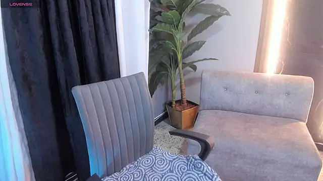 hannaa jhoonson online show from February 22, 4:57 am