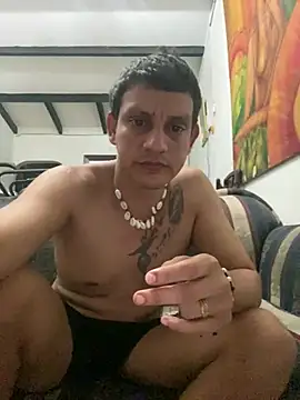 Snapshot of Kronx_el_destrosador chatting on June 16, 9:23 am Kronx el destrosador online show from June 16, 9:23 am