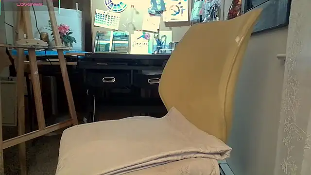 naughtyonbicycle online show from July 6, 1:30 pm