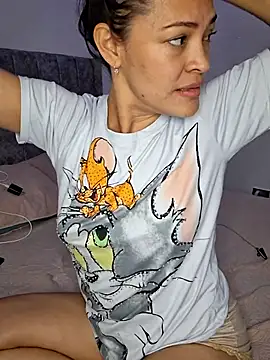 Snapshot of Sara_P10 chatting on March 15, 8:04 am Sara P10 online show from March 15, 8:04 am