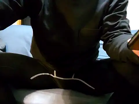 Snapshot of creamlive97 chatting on December 27, 2:43 pm creamlive97 online show from December 27, 2:43 pm