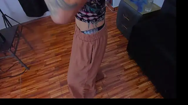 fulfill fantasies1 online show from October 31, 10:49 am