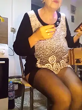 Ely Elenita online show from November 10, 10:25 am