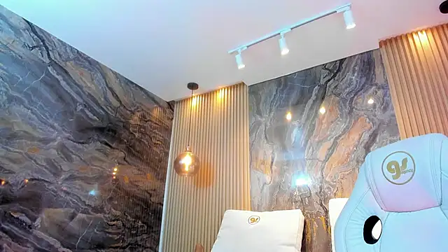 ella harper online show from February 8, 6:12 am