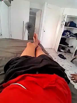 Snapshot of elcobin chatting on March 19, 2:24 pm elcobin online show from March 19, 2:24 pm