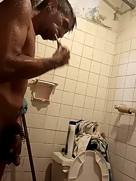 Snapshot of elcobin chatting on September 10, 5:29 am elcobin online show from September 10, 5:29 am