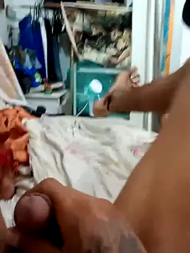 Snapshot of elcobin chatting on September 21, 7:10 am elcobin online show from September 21, 7:10 am